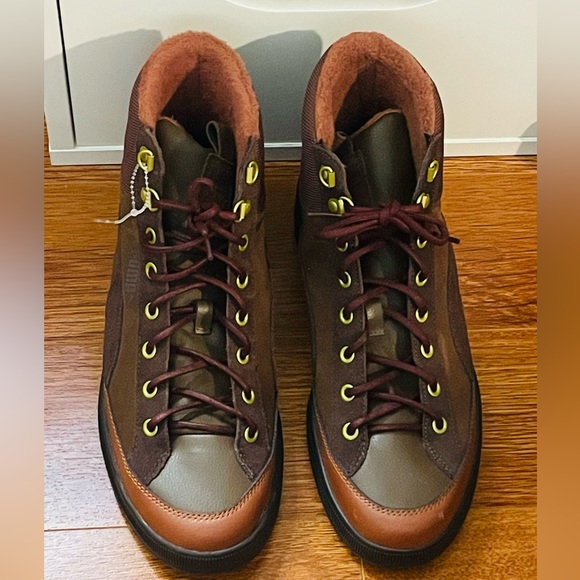 Puma Other - NWT PUMA Sneakers!